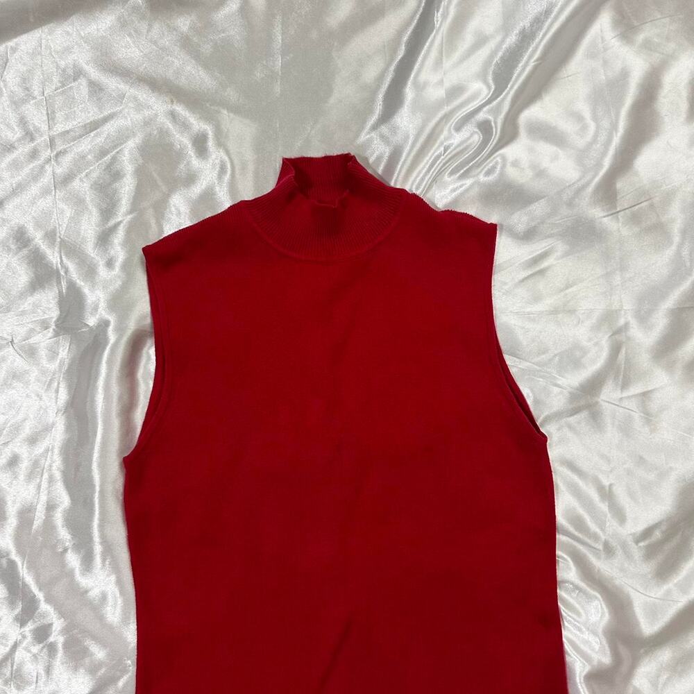 Red mock neck sleeveless top